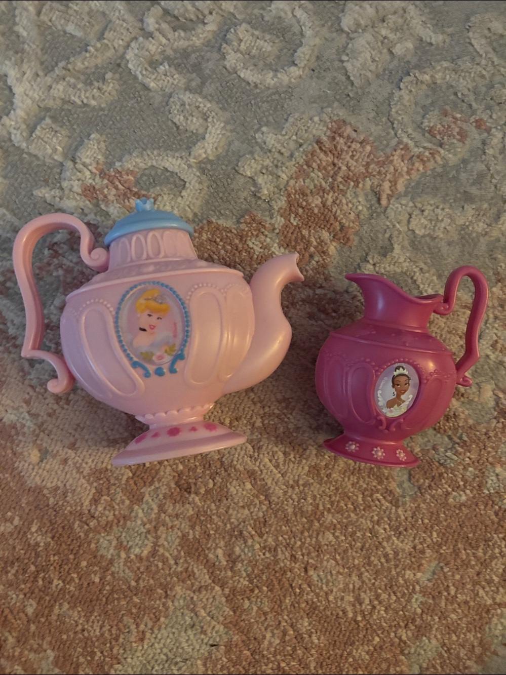 Disney Princess Tea Party Play Set - Picture 2 of 9
